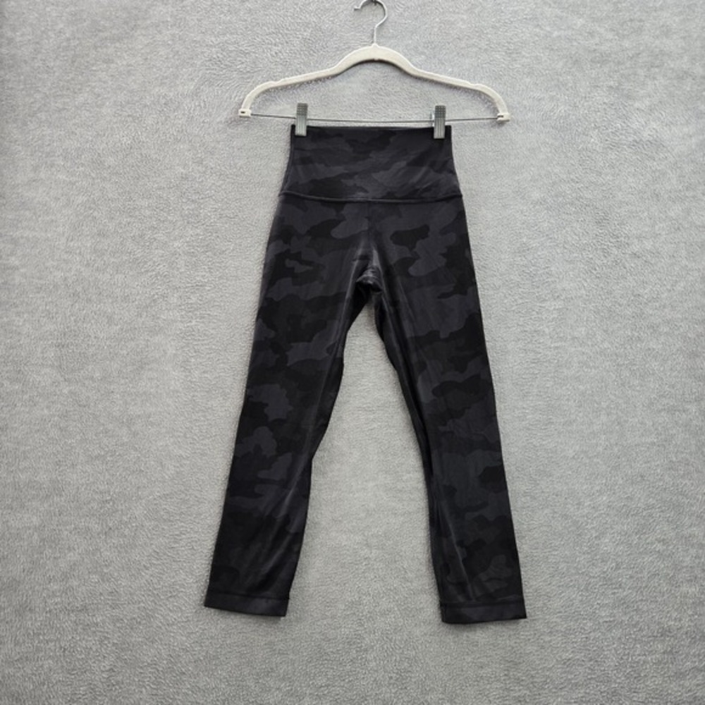 Lululemon Womens Leggings 2 Black Camouflage High-Waisted Align Crop 21"